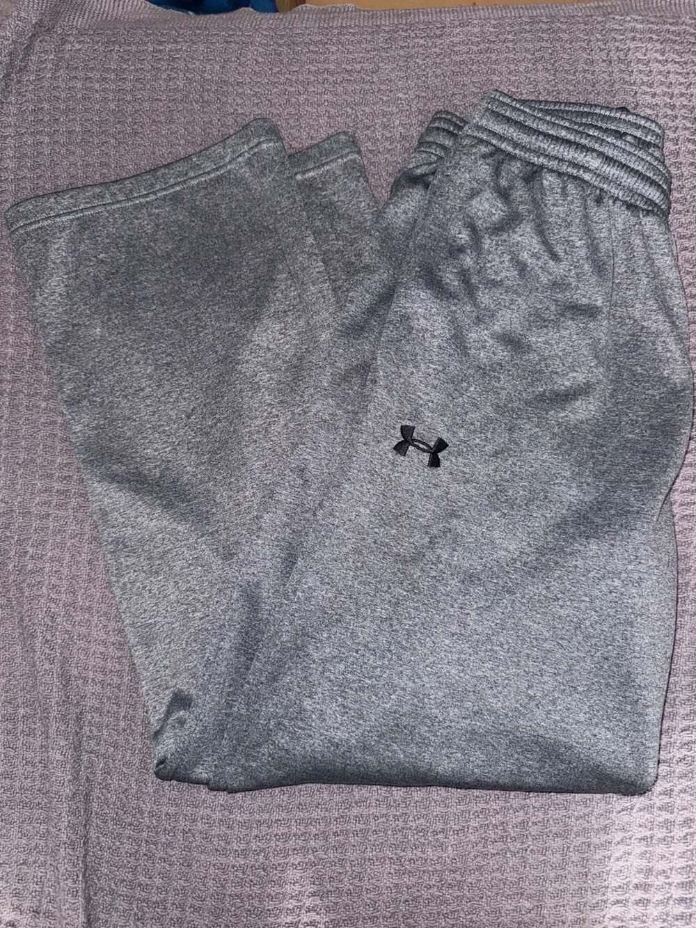 Under Armour Loose Fleece Gray Sweatpants - Size L